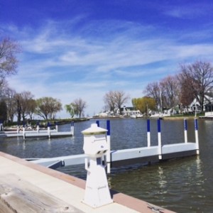 Lunch on the Vermilion River